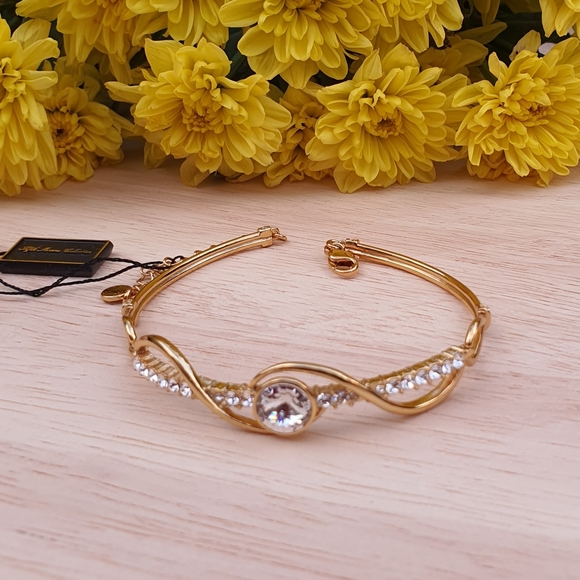 Gold Swarovski Crystal Bracelet - Picture 3 of 9